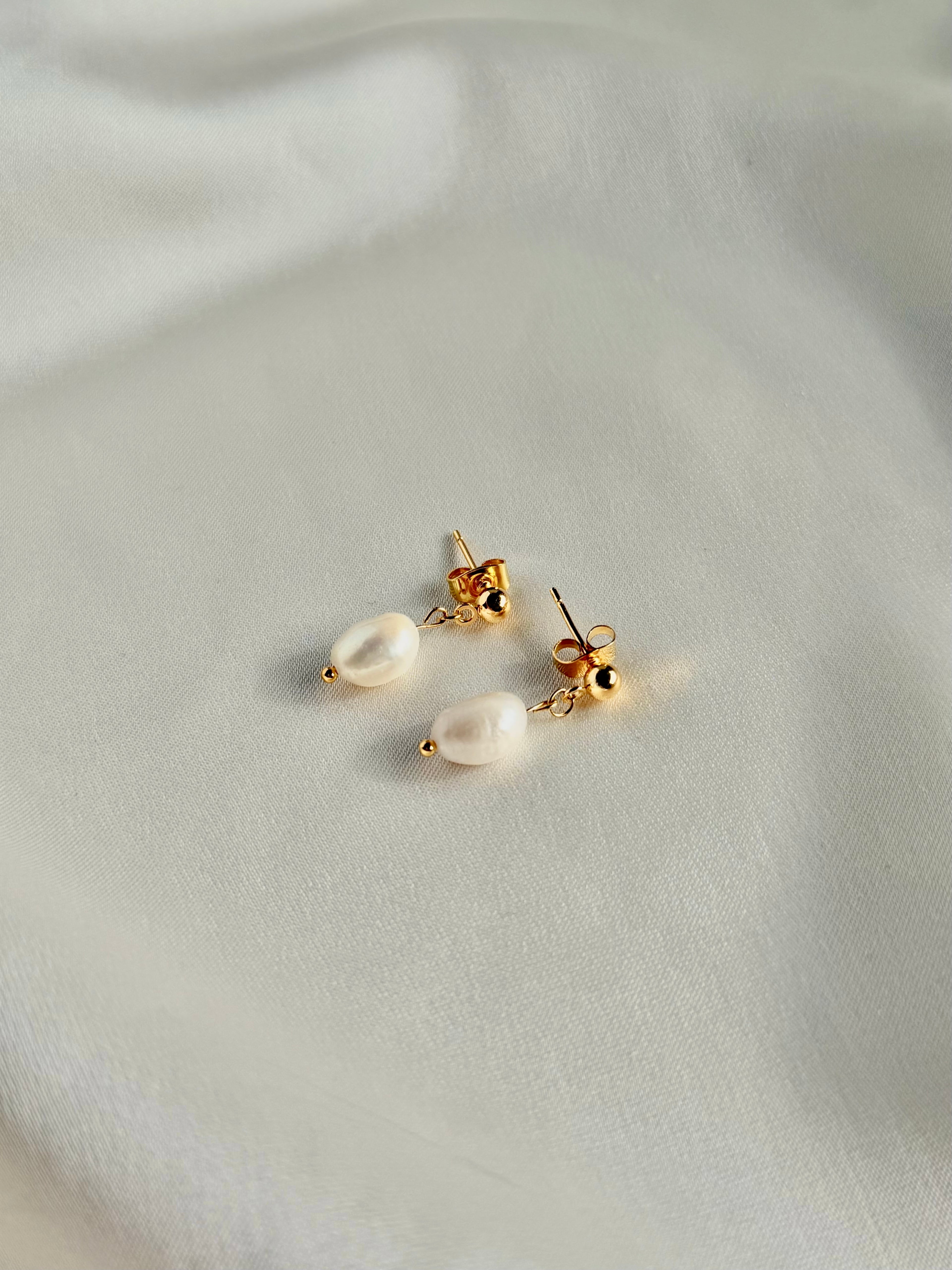 PURE PEARL Ohrstecker